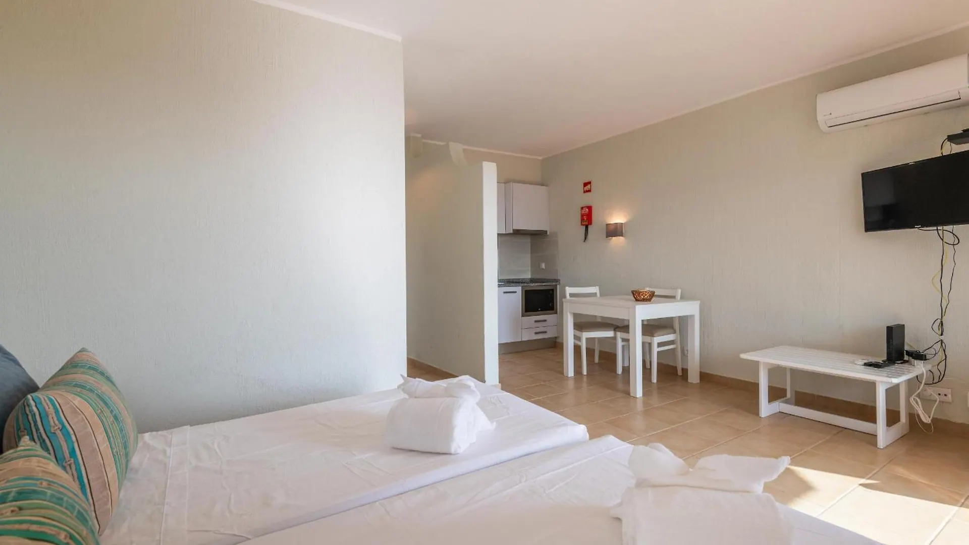 Studio With Sea View - Free Wi-Fi - Pool Albufeira 0*,  Portugal