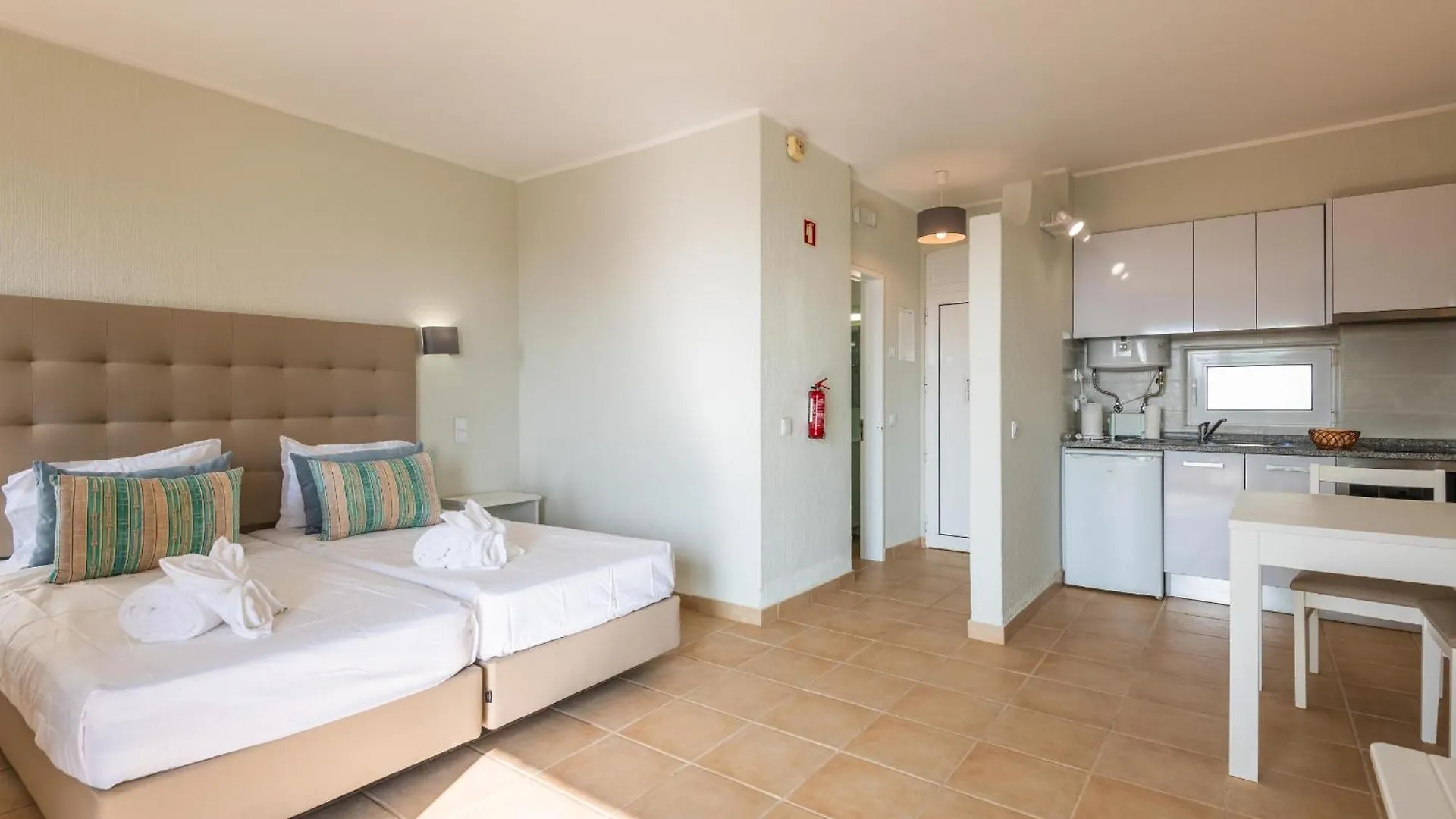 Studio With Sea View - Free Wi-Fi - Pool Albufeira Portugal
